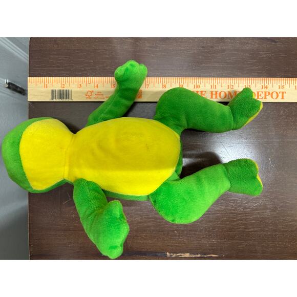 GUND Frog Flash Soft Toy Green Yellow Belly Plush Bean Bag Stuffed Animal Toad - Picture 7 of 7